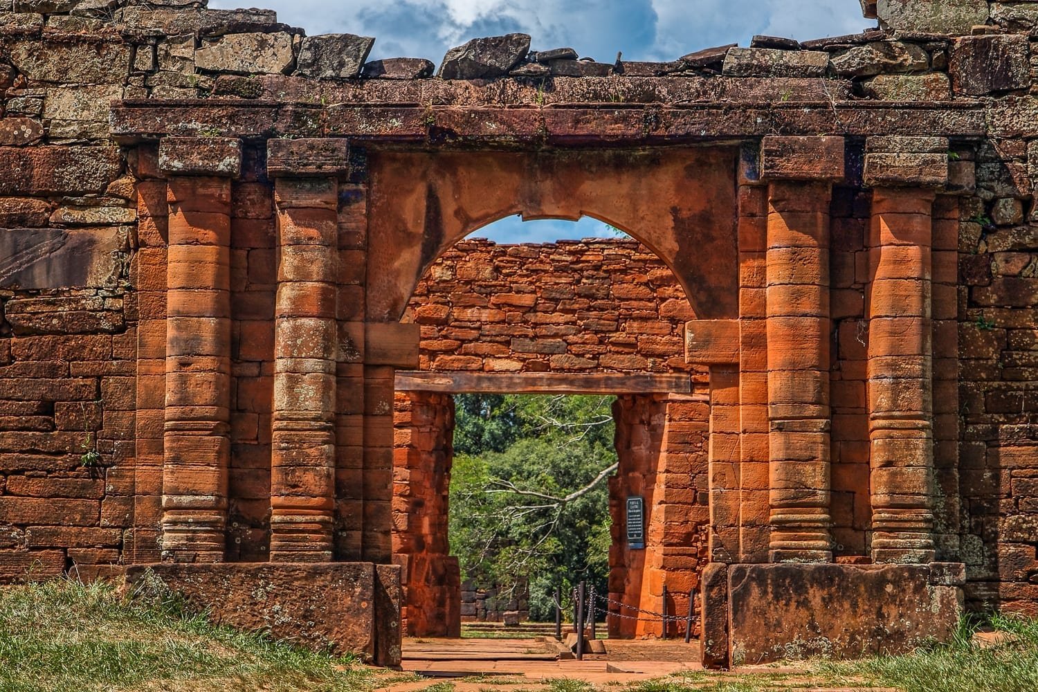 Custom-Travel-Iguazu-Falls-Argentina-Jesuit-Ruins Custom-Travel-Iguazu-Falls-Argentina-Jesuit-Ruins