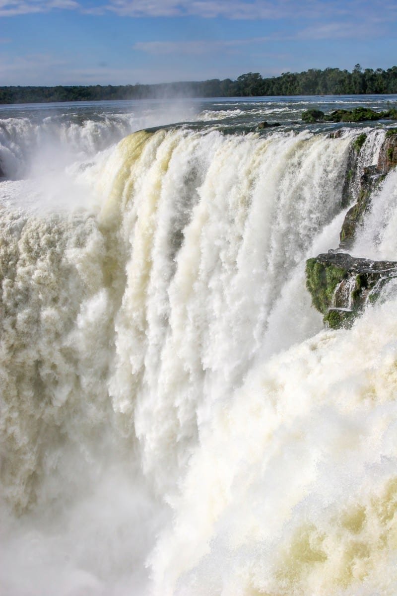 Custom-Travel-Iguazu-Falls-Argentina-Devils-Throat-Vertical Custom-Travel-Iguazu-Falls-Argentina-Devils-Throat-Vertical