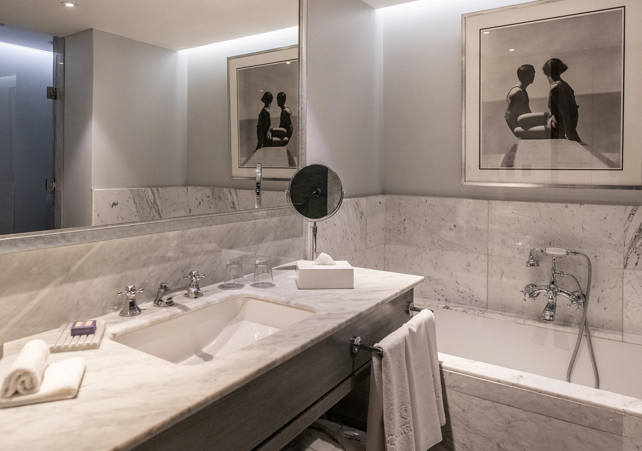 The Singular King or Twin room - Bathroom