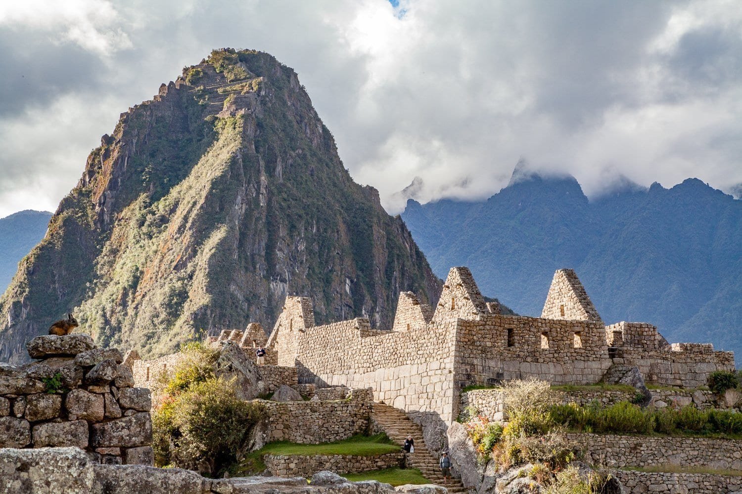 How High Is Machu Picchu Guide To Machu Picchu Elevation LANDED Travel   Machu Picchu Photos Huayna Picchu Sky Walls 