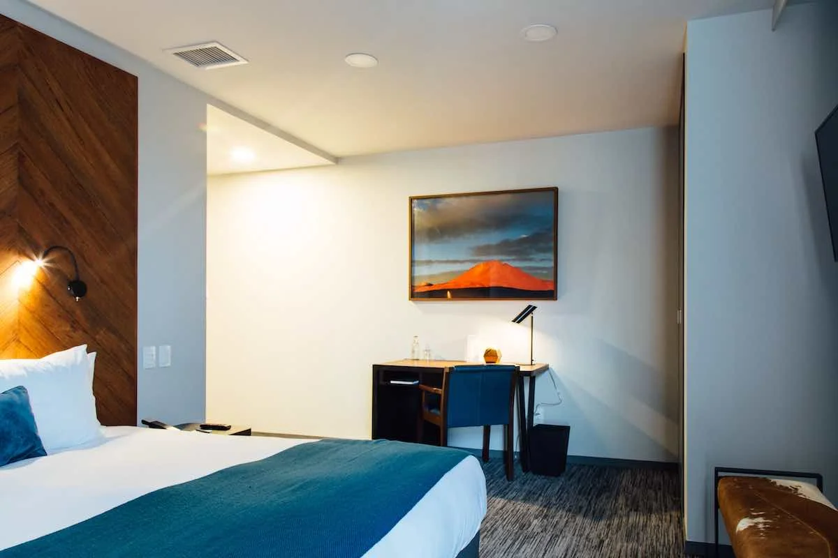 Atix-Hotel-Superior-Room-