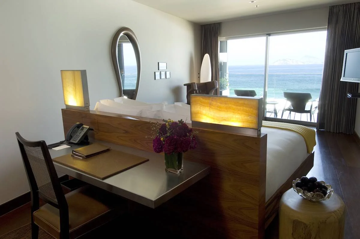 Deluxe Ocean Front