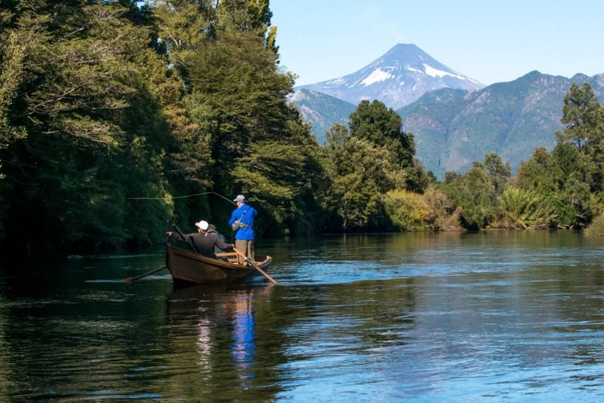 Fly fishing on the Liucura River Vira Vira