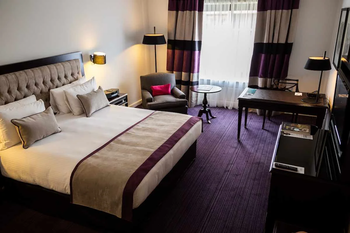 Sofitel-Buenos-Aires-Bedroom-