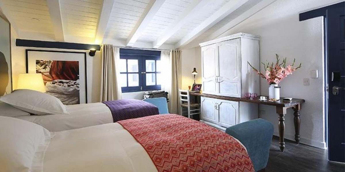 Superior-Twin-Room-El-Mercado