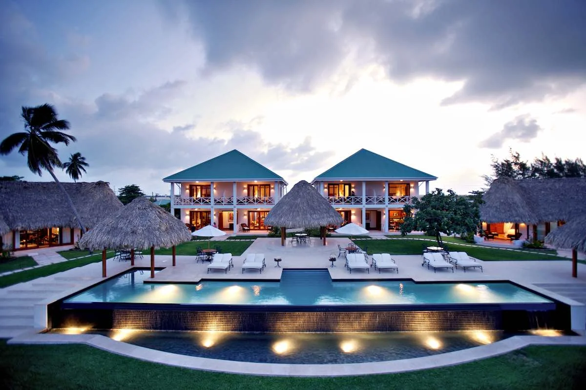 Infinity Suite Exterior-