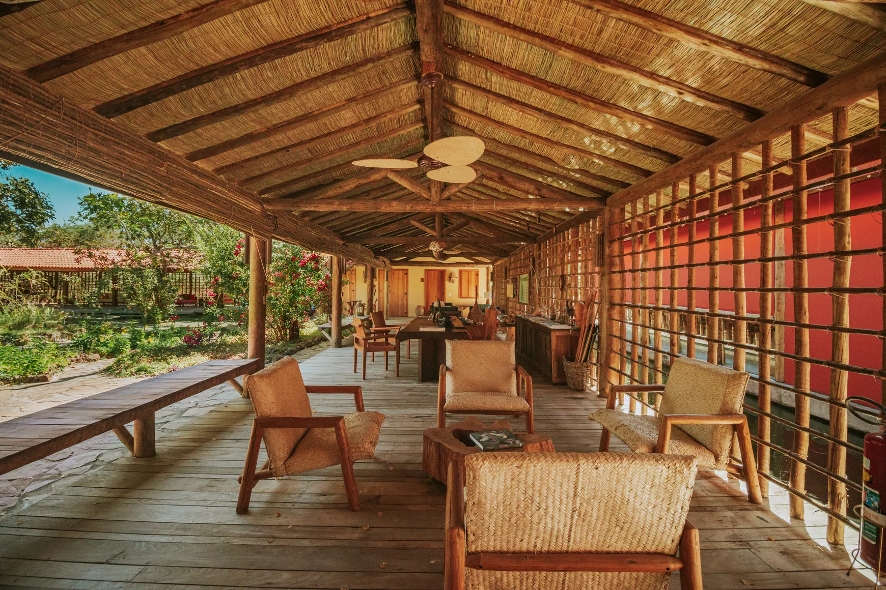 Trijunçao interior lounge