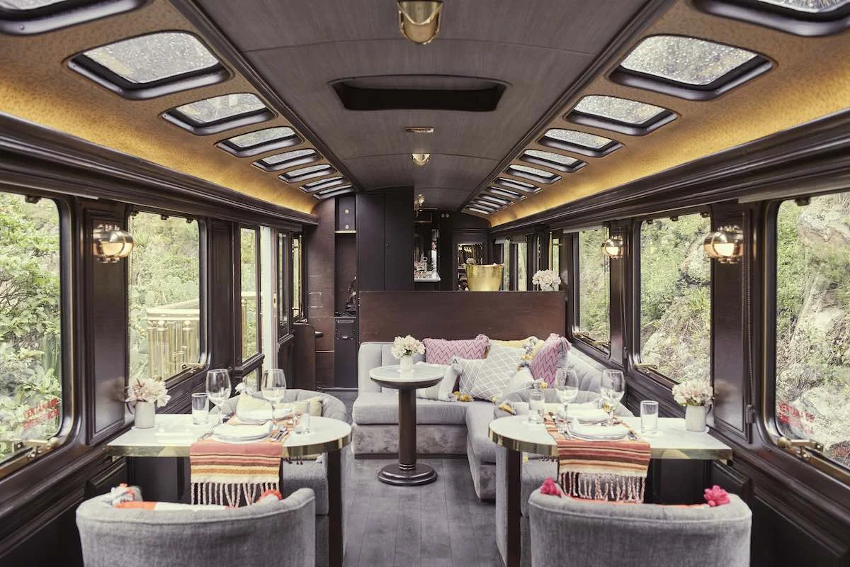 Bar car