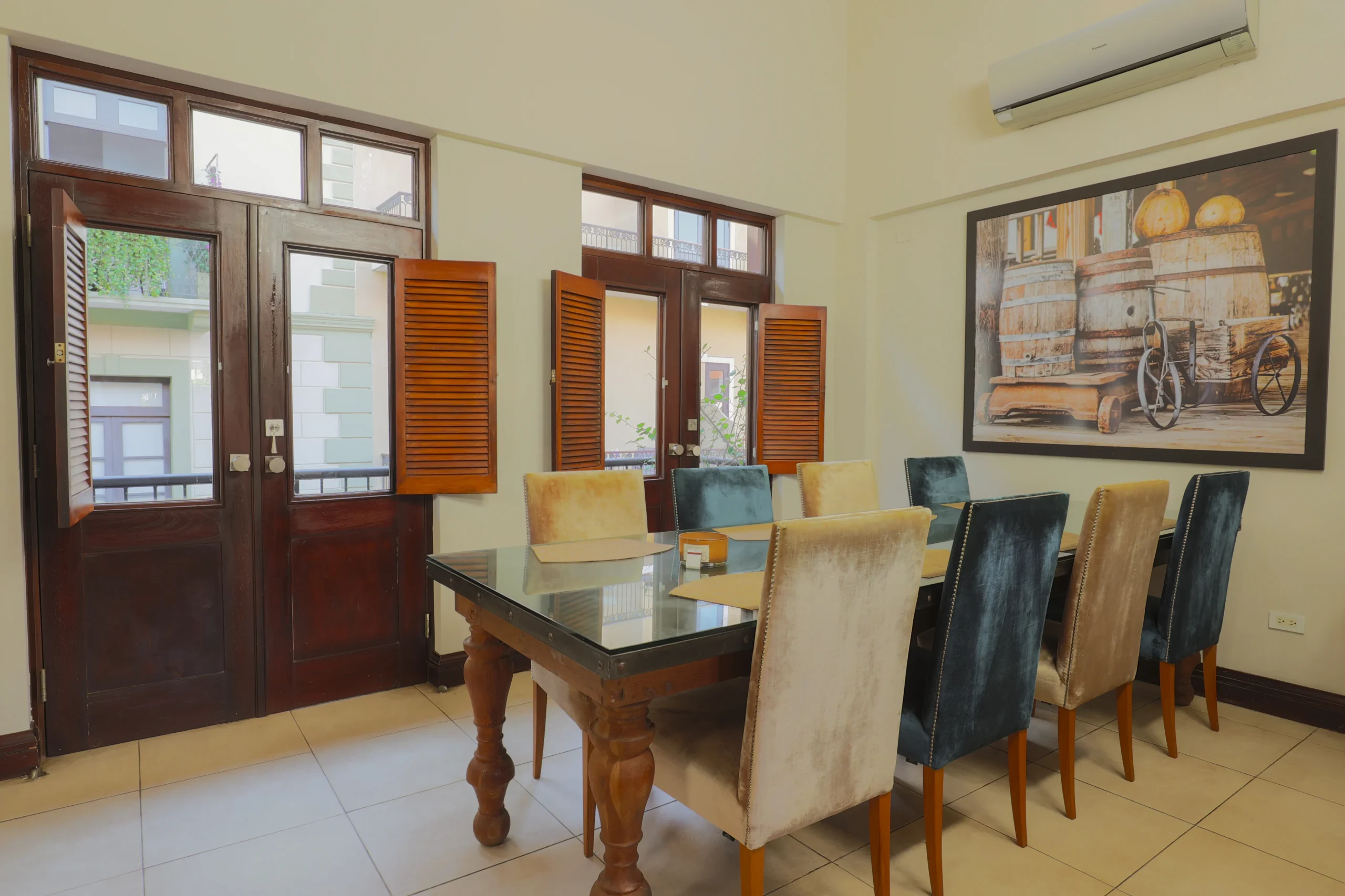 Casa Arango - Dining Room