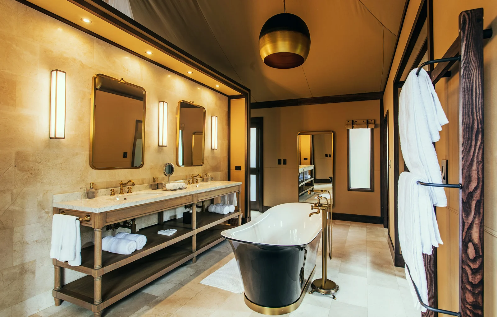 Nayara tented camp
