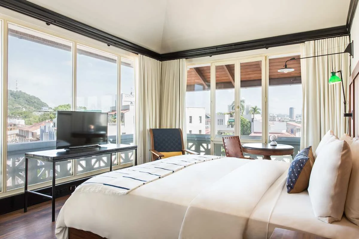 Panorama room