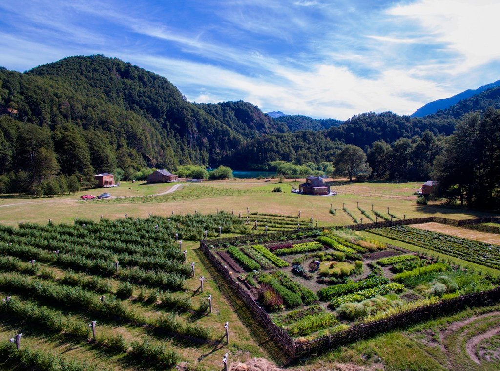 2 – Pata Farm Futaleufu River Garden 1