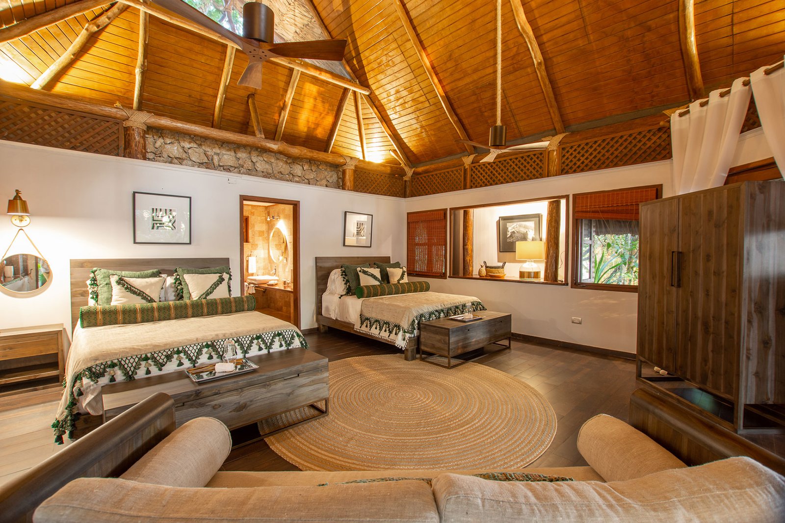 Casa-Zenda_3room-1-of-12-3