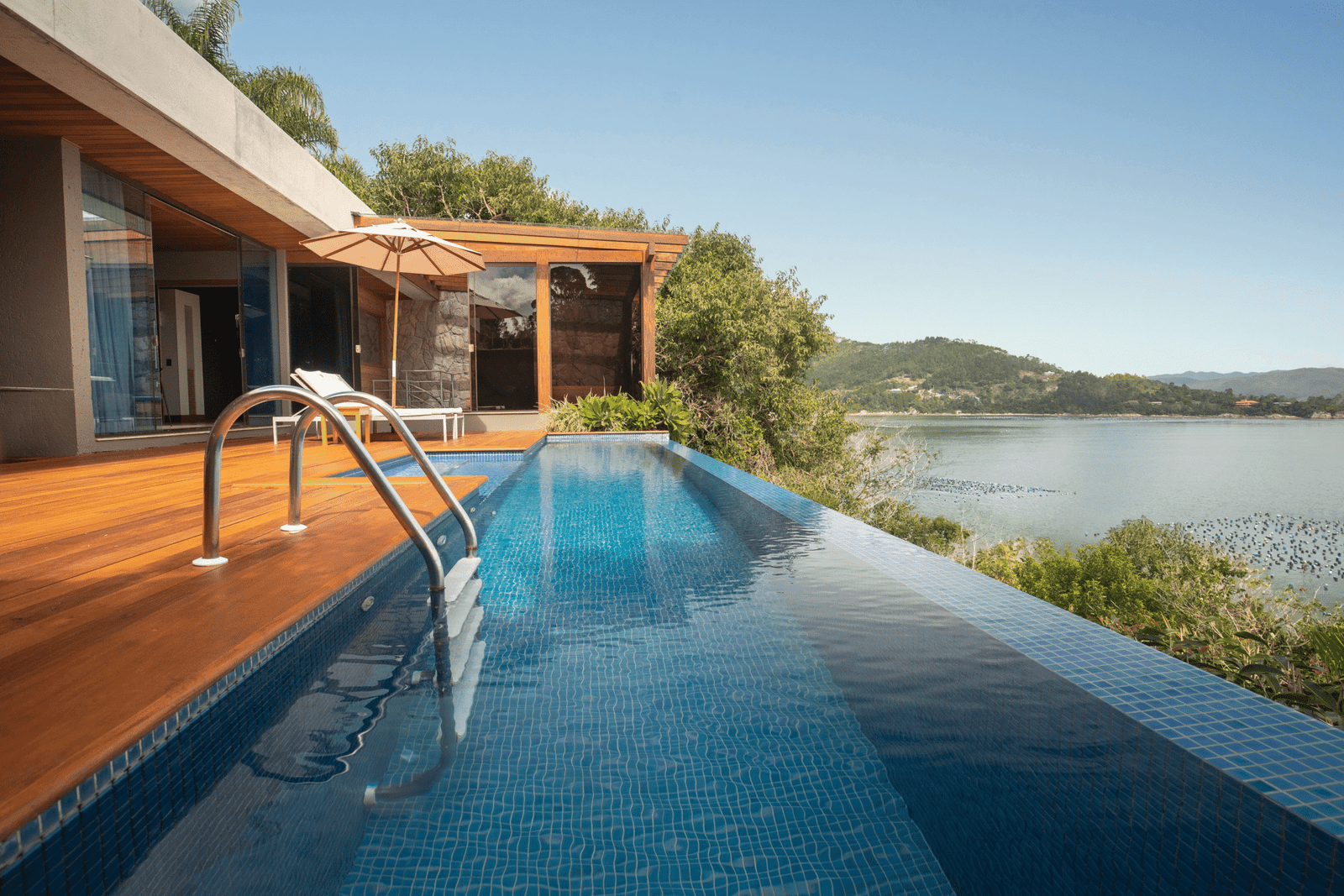 Ponta dos Ganchos Villa