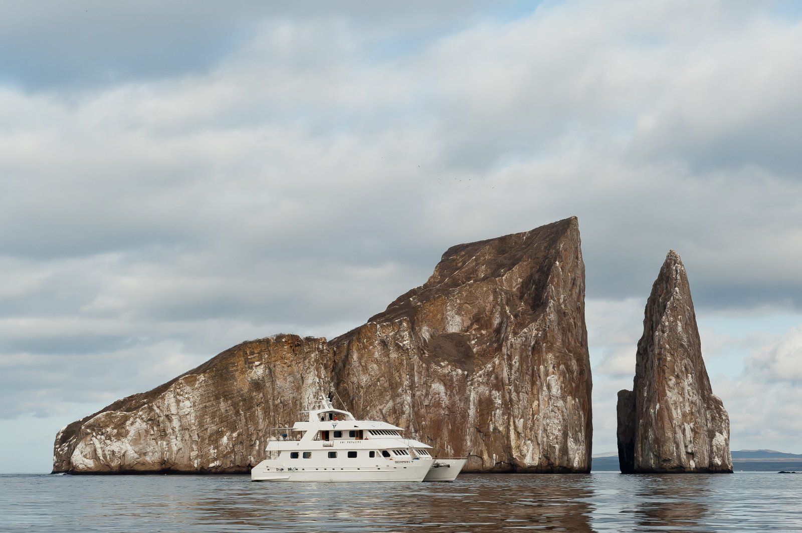 1_Galapagos_Seaman_Journey_kicker_rock