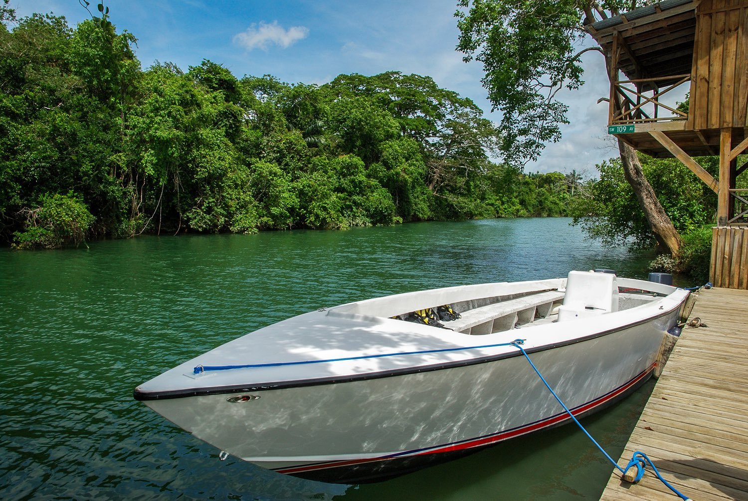 Belize river boat | Landed Travel
