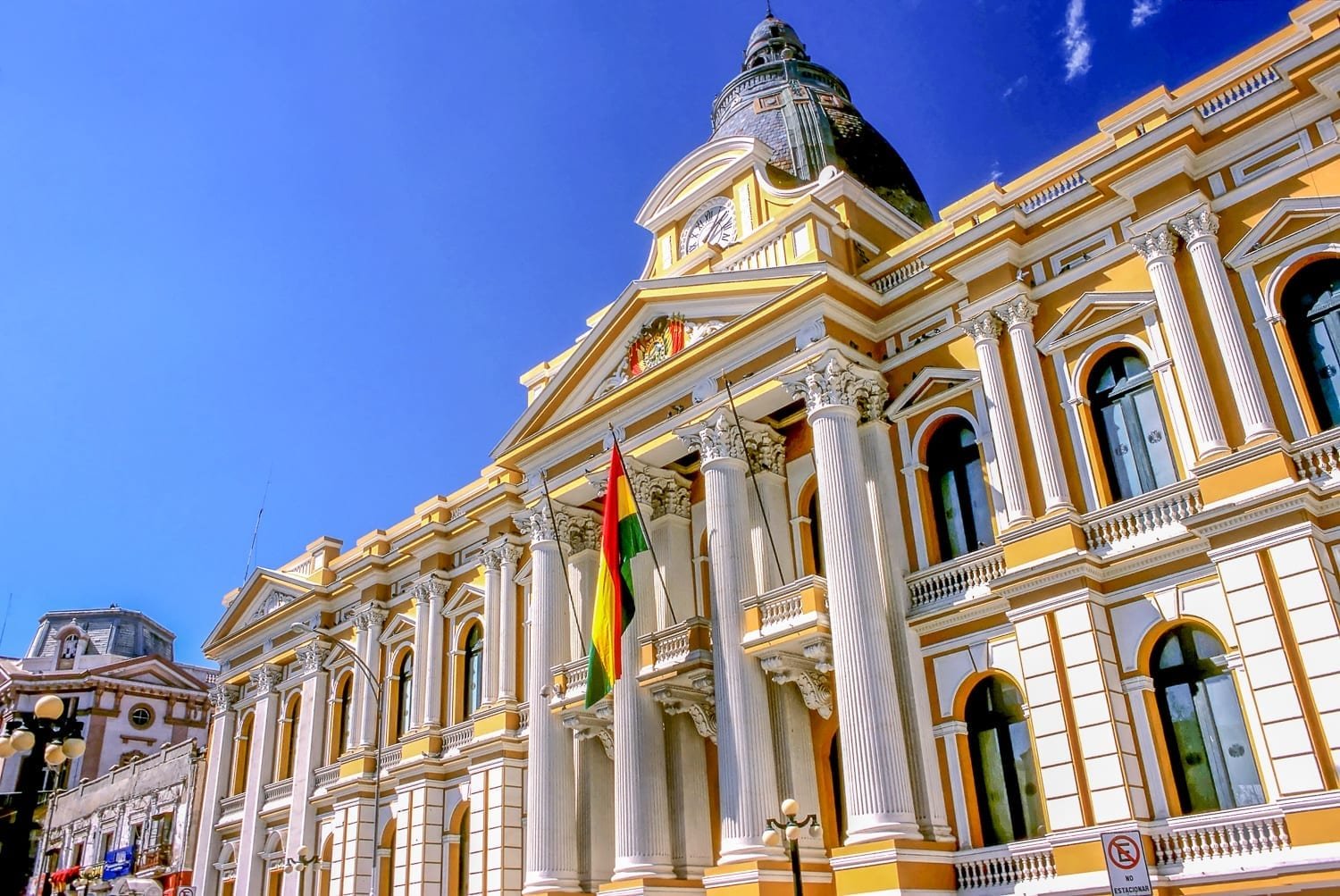 Bolivia-Private-Custom-Travel-Design-La-Paz-Parliament