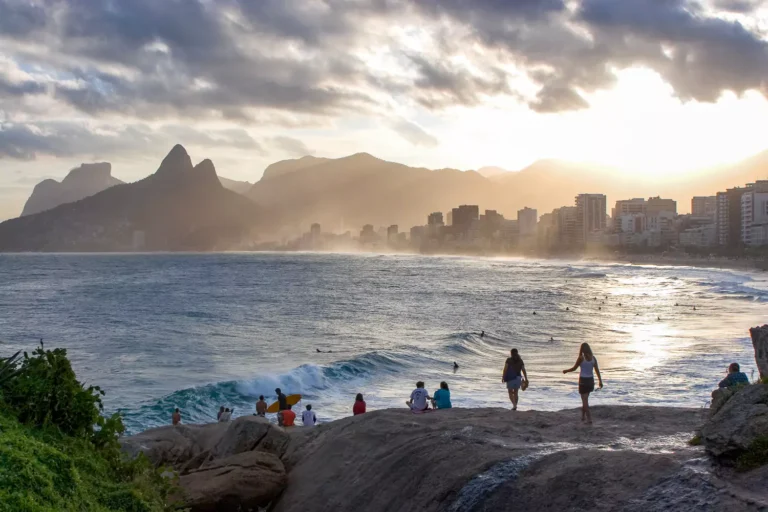 Rio de Janeiro Brazil Arpoador sunset | Landed Travel