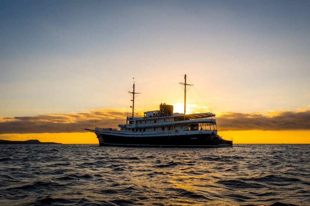 M/Y Evolution Yacht sunset