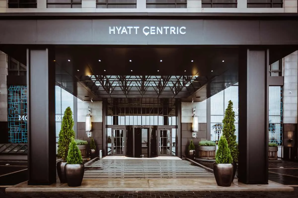 Hyatt-Centric-Montevideo-Facade-Front-Angle