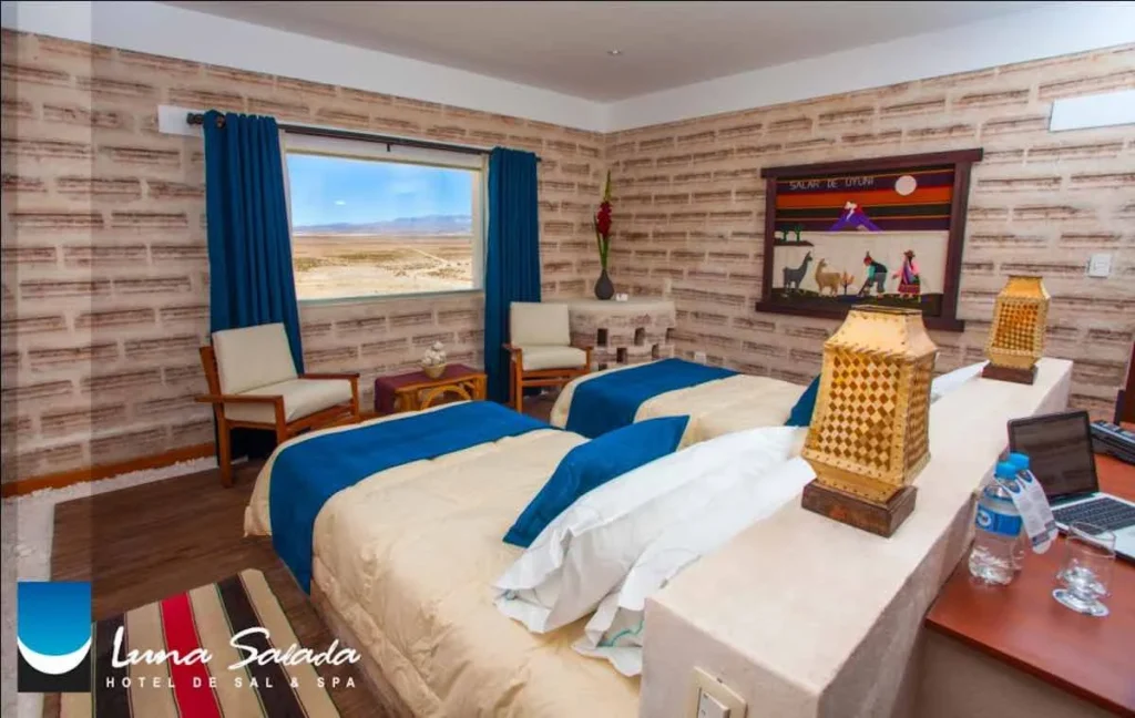 Luna Salada Twin Beds