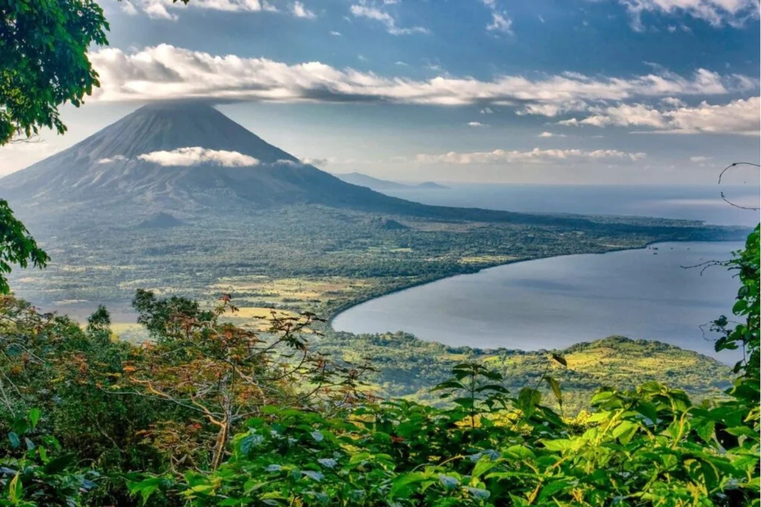 Lake Ometepe Concepcion Nicaragua | Landed Travel