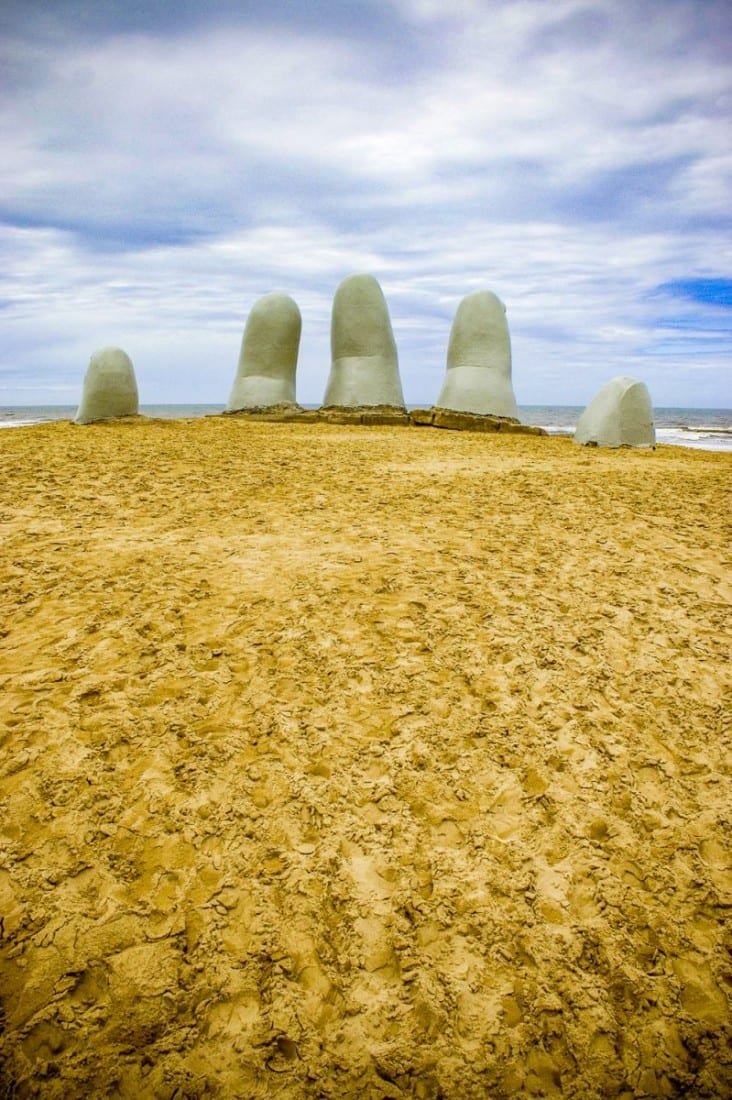 Punta del Este hand
