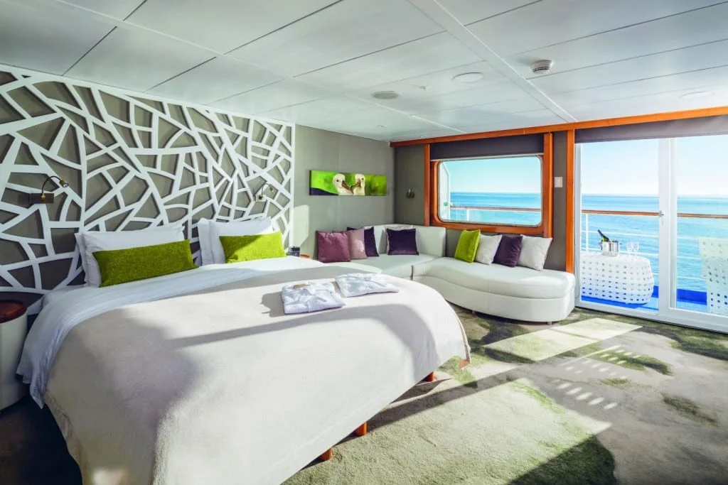 M/V Galapagos Legend