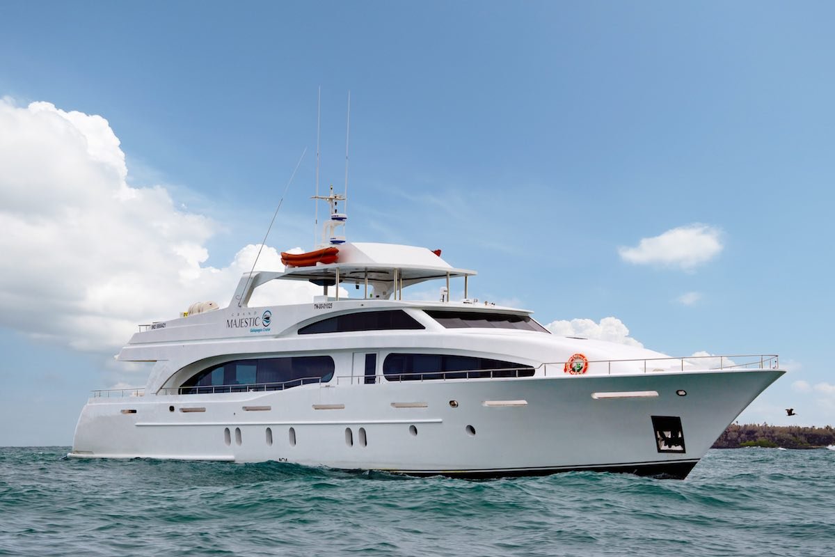 grand majestic motor yacht