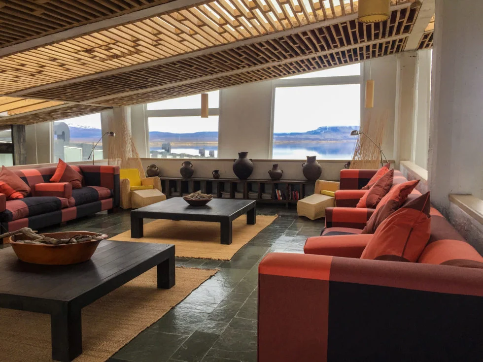 Remota- Living room
