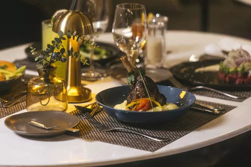 Cabo de Hornos Hotel