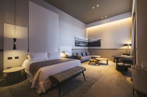 Cabo de Hornos Hotel