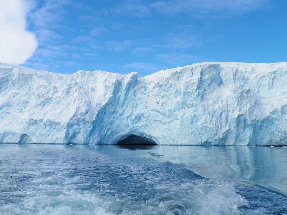 Antarctica_print-5-980x735-1