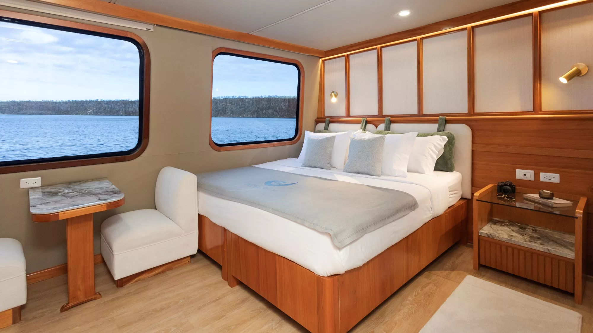 Integrity Motor Yacht