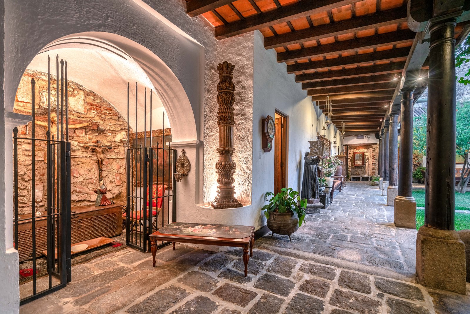 Las Cruces Boutique Hotel: La Antigua, Guatemala | LANDED Travel