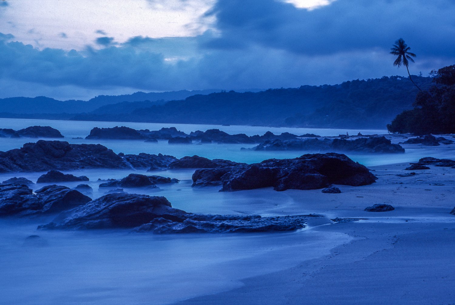 Costa-Rica-Custom-Private-Travel-Design-Sunset-Blue-Malpais