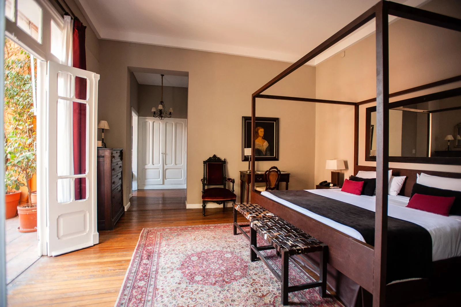 El caudillo - Mythical Deluxe Room