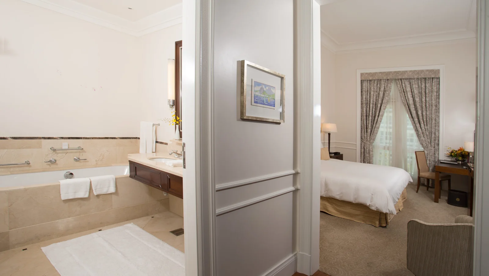 Superior City View Room