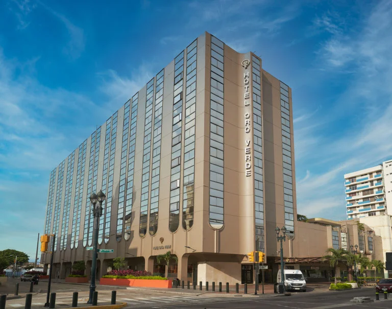 Hotel Oro Verde