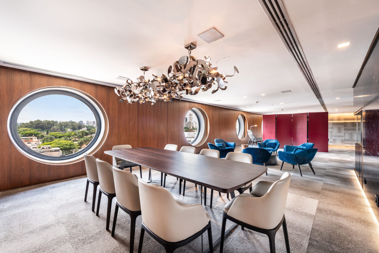 Oasis Suite - Dining room