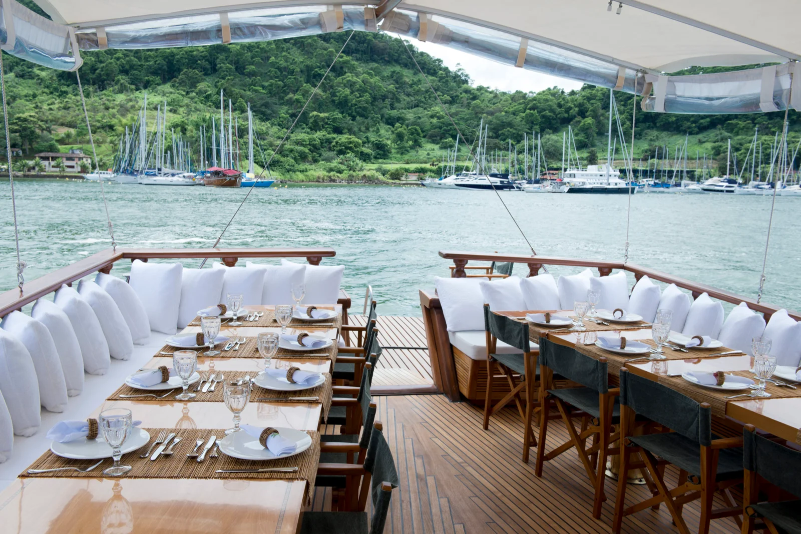 20.12.13
Maria Panela, Paraty.
Foto: Selmy Yassuda