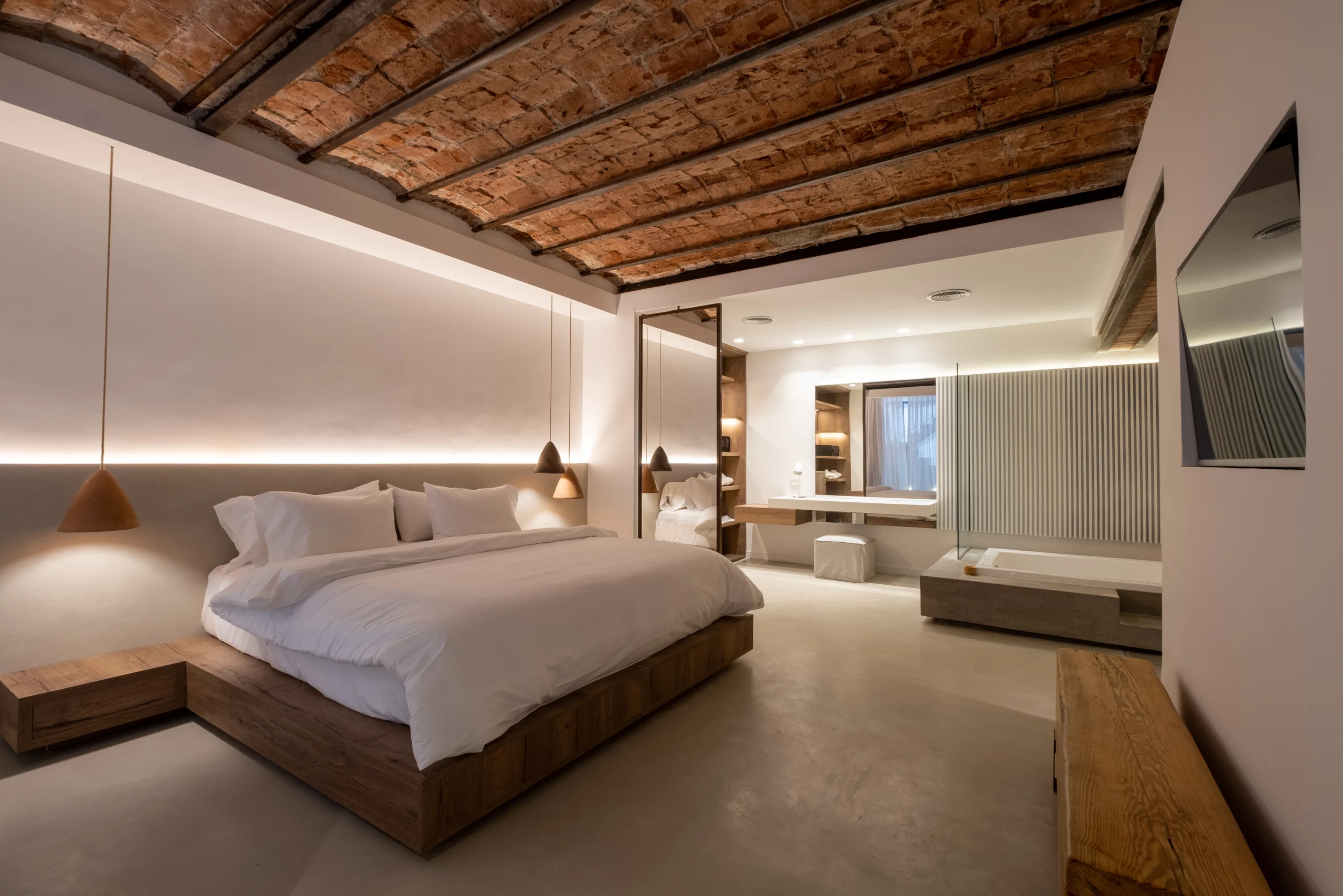 Azur Real Hotel