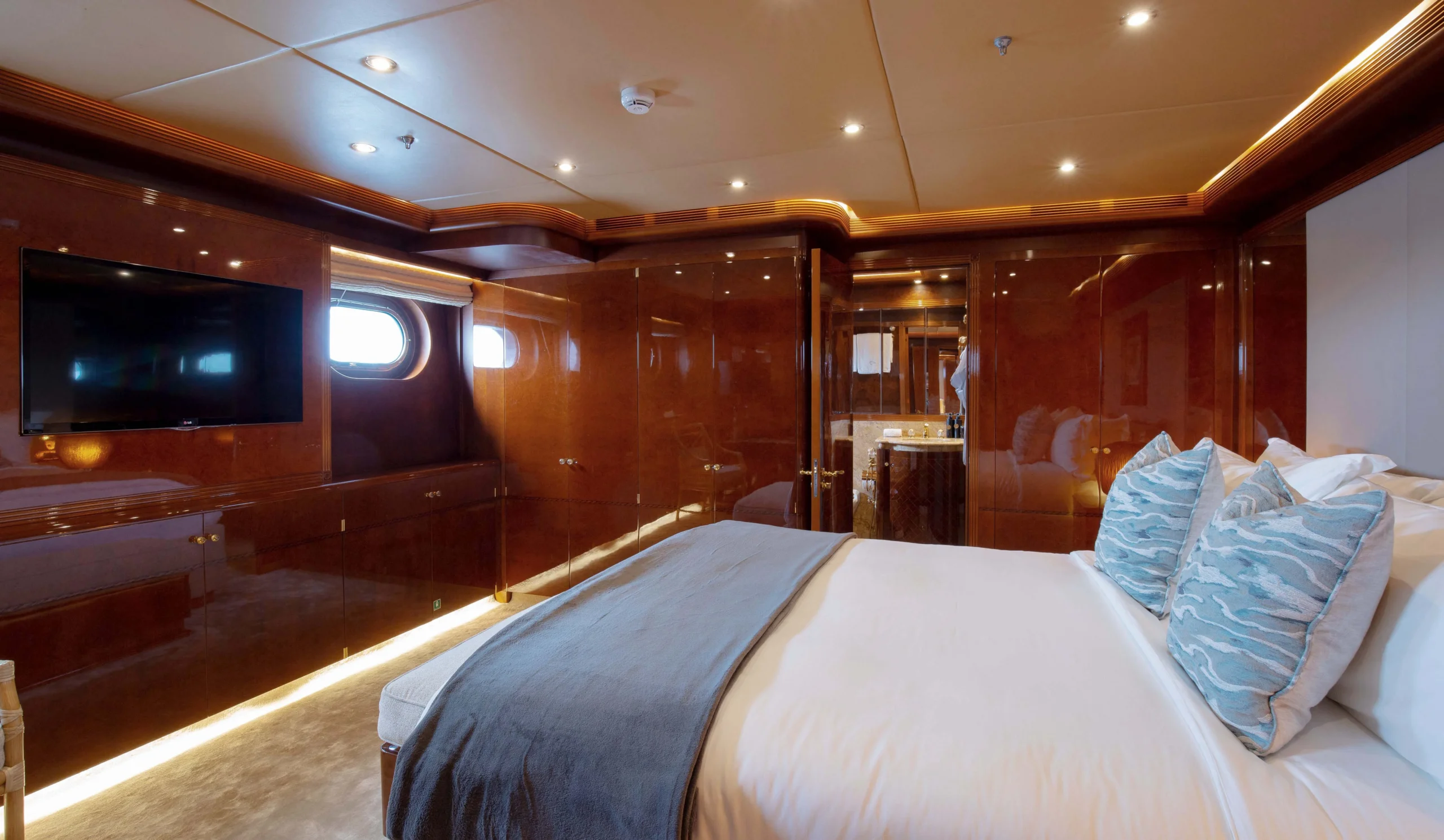 Category III - Cabin 102