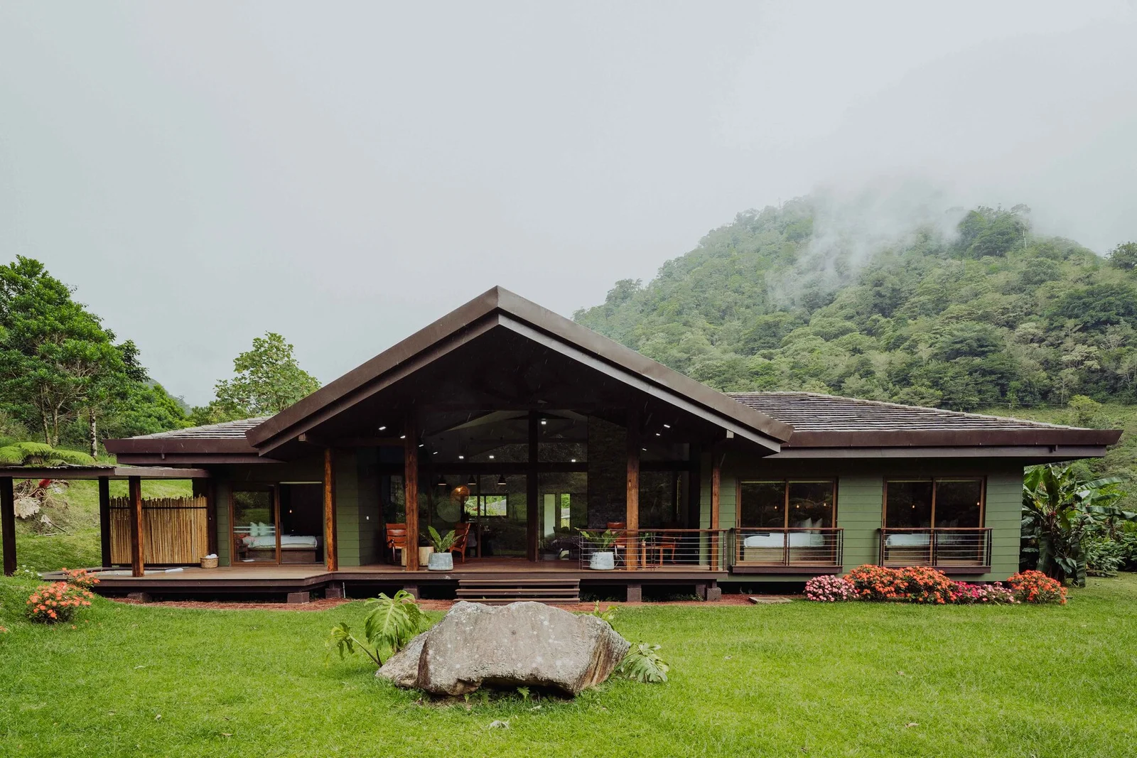 El Silencio Lodge