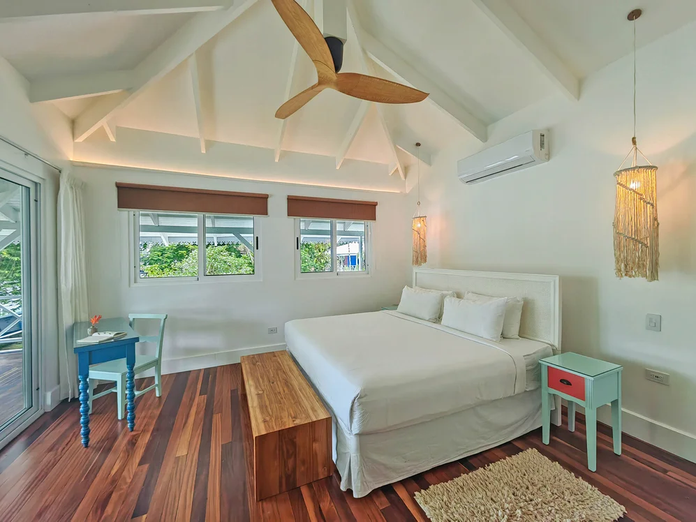 Tortuga Lodge & Gardens
