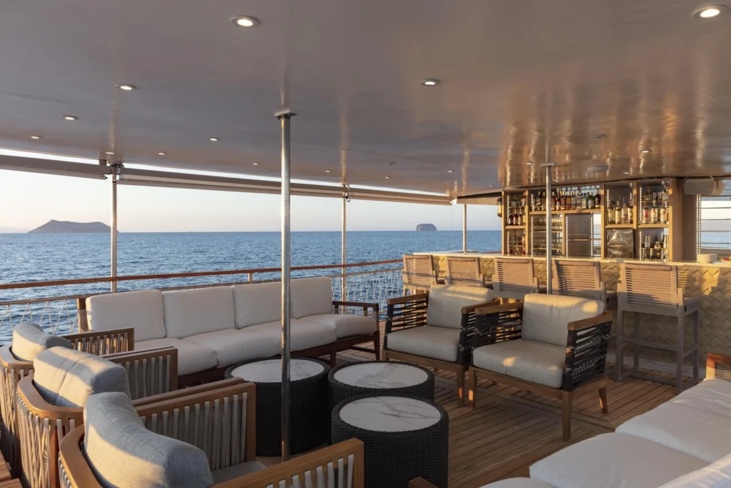 Grace Yacht Al fresco lounge
