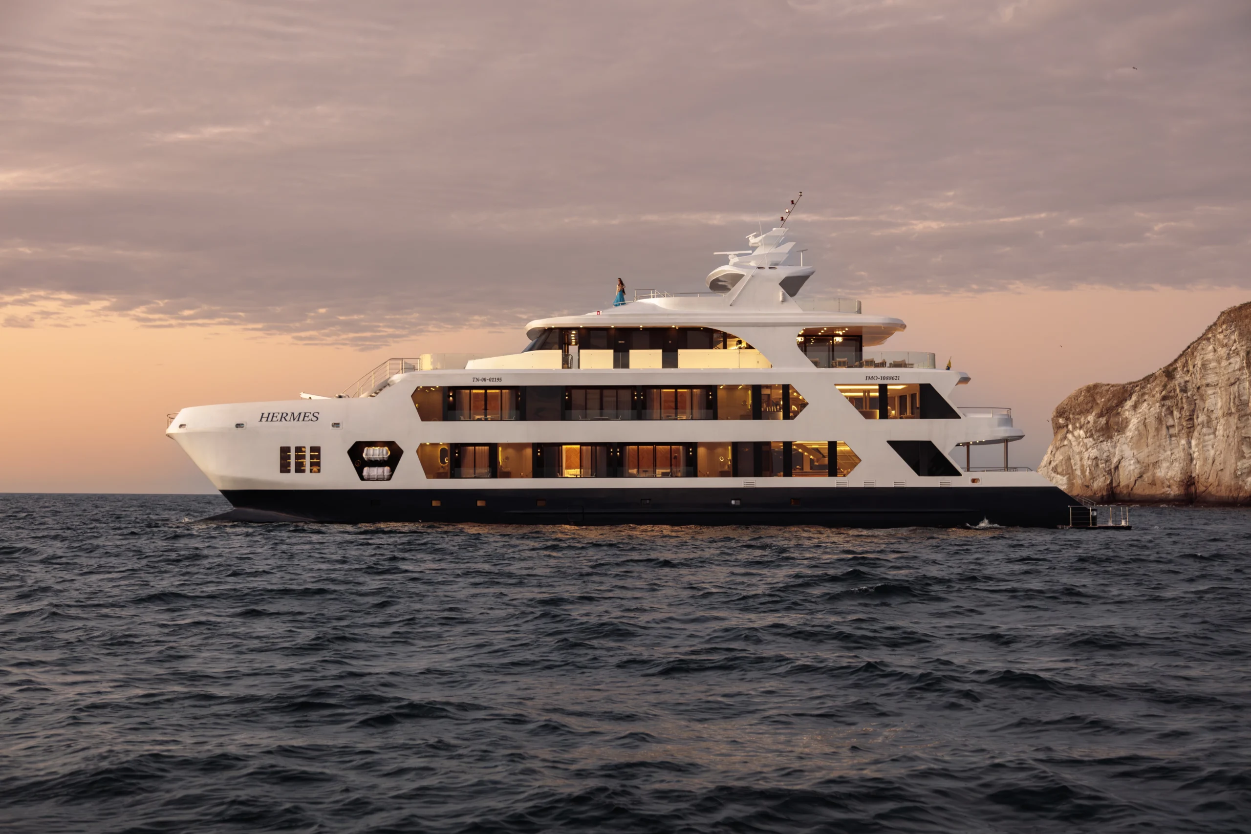 Hermes Mega Catamaran