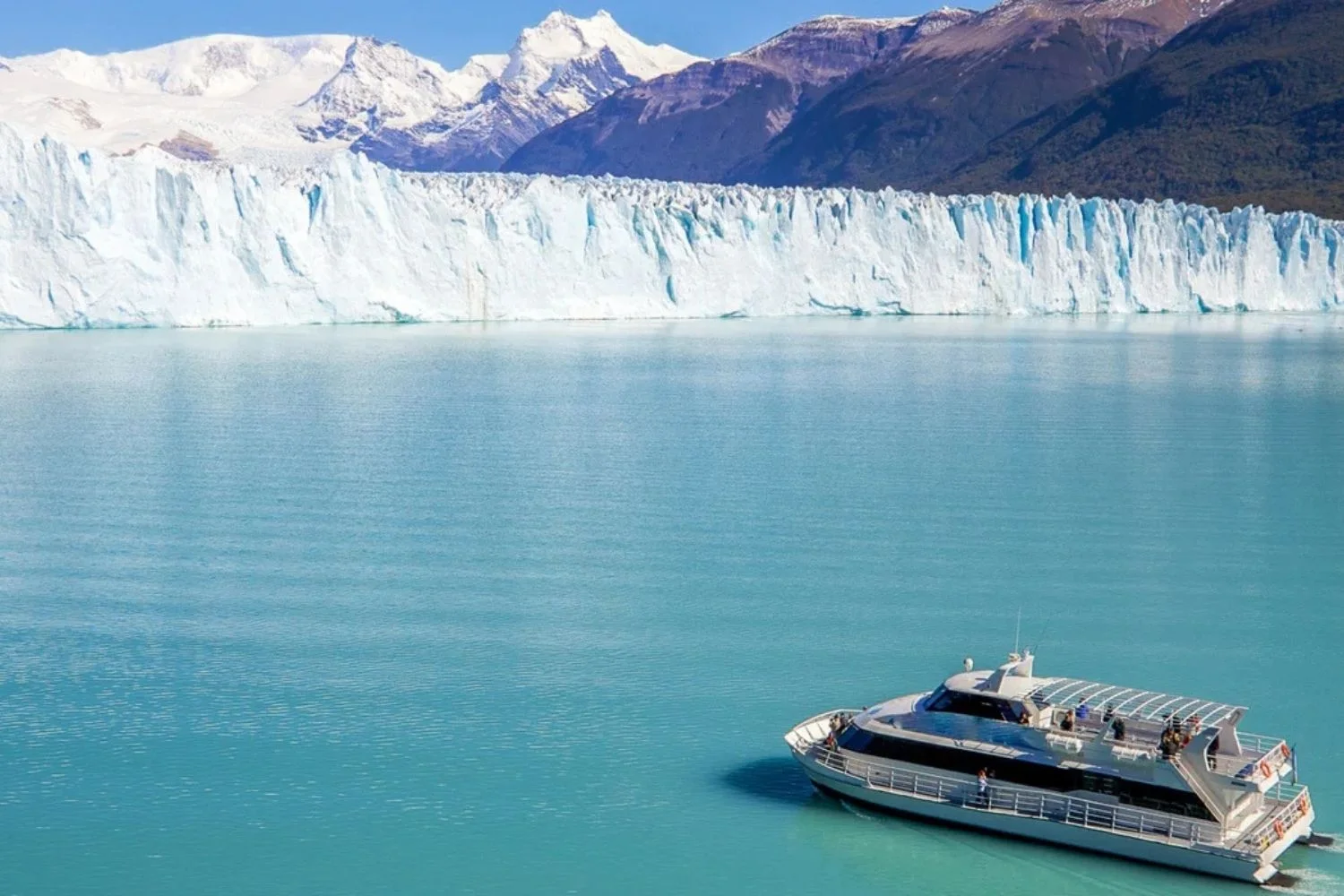El Calafate cruise - curated trip to Argentina