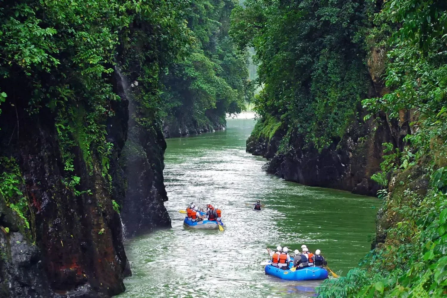 Pacuare River Rafting