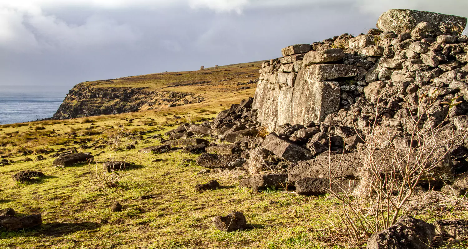 Private Travel Design Chile Easter Island Wall 